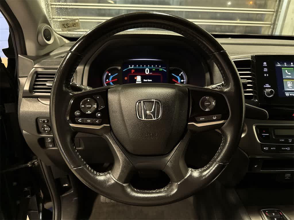 used 2022 Honda Pilot car, priced at $23,625