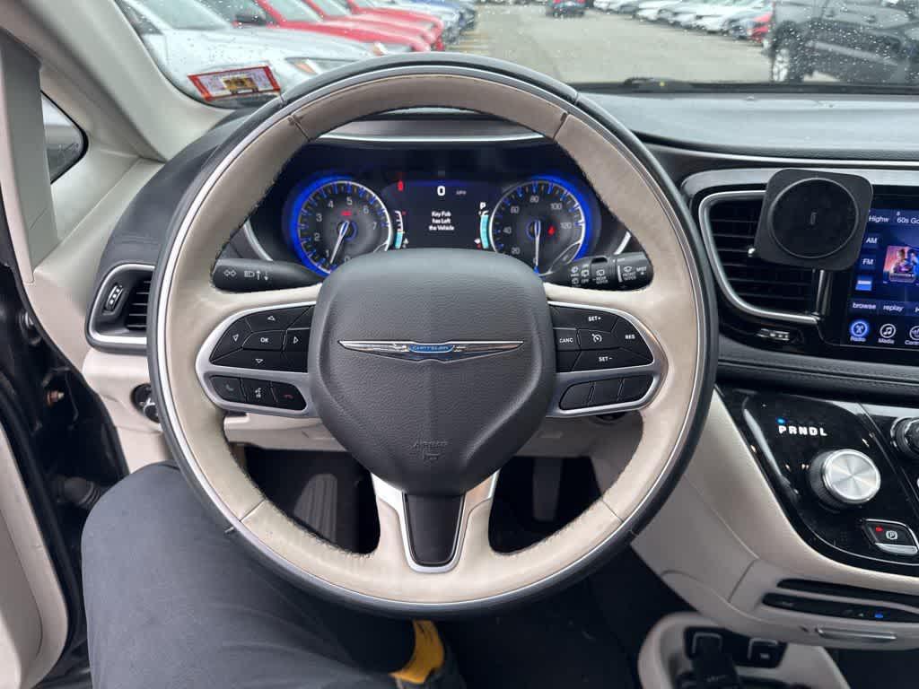 used 2017 Chrysler Pacifica car, priced at $16,467