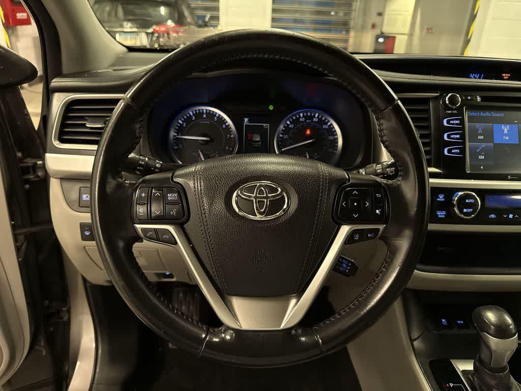used 2017 Toyota Highlander car, priced at $18,995