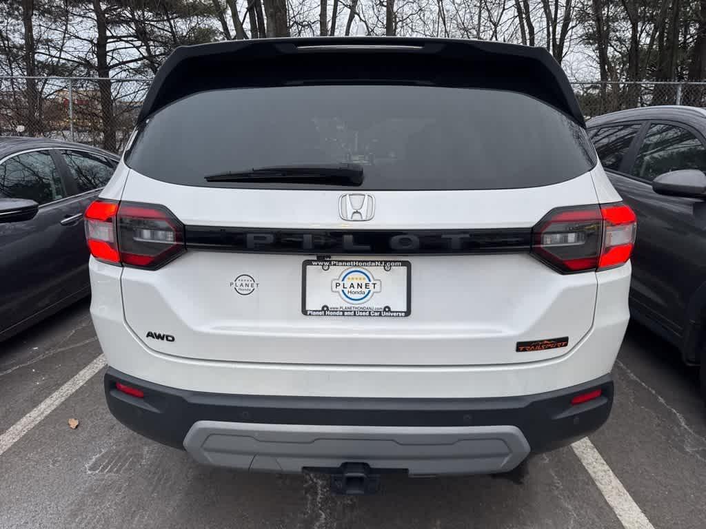 used 2023 Honda Pilot car, priced at $38,189