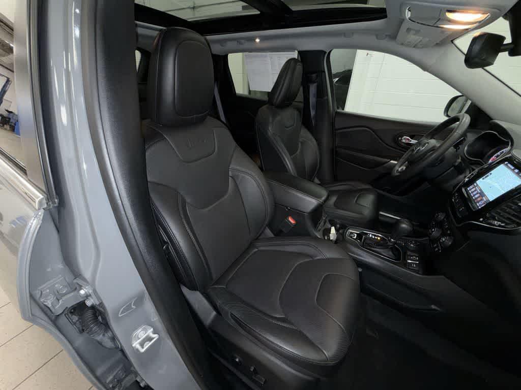 used 2021 Jeep Cherokee car, priced at $22,275