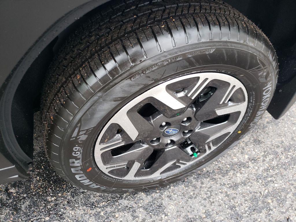 new 2025 Subaru Forester car, priced at $37,372