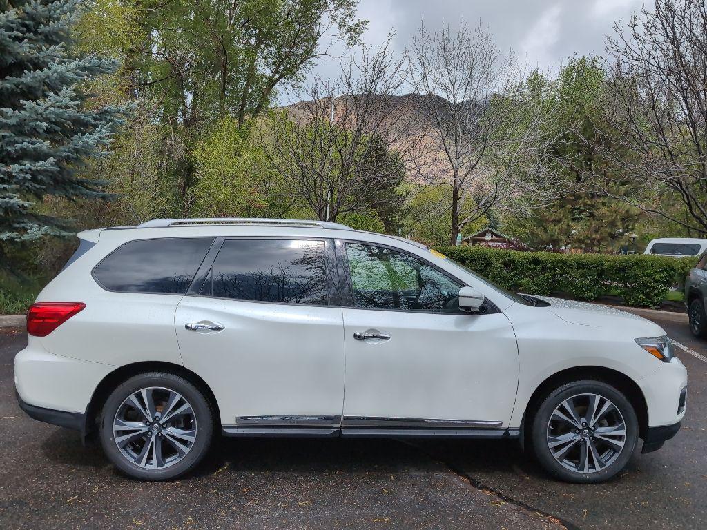 used 2017 Nissan Pathfinder car, priced at $11,627
