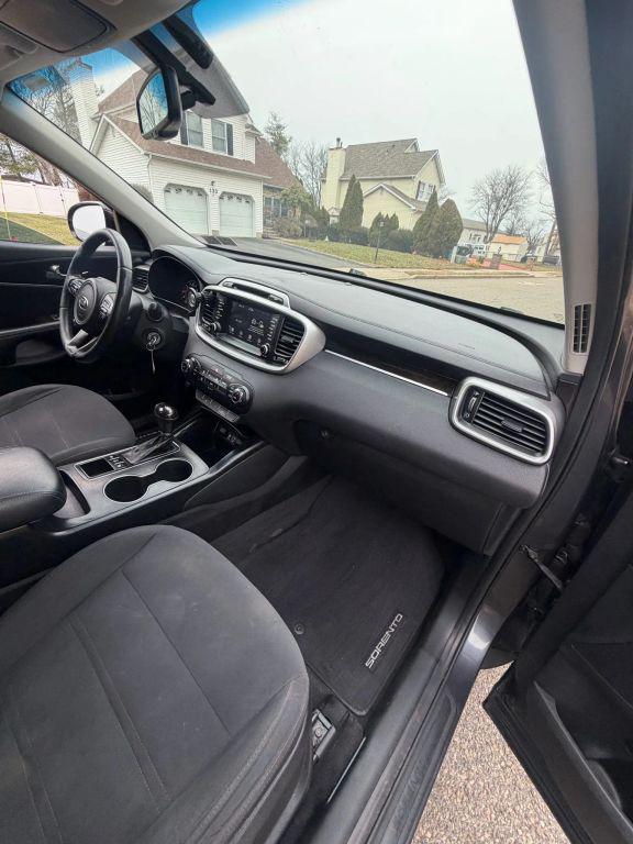 used 2017 Kia Sorento car, priced at $7,495