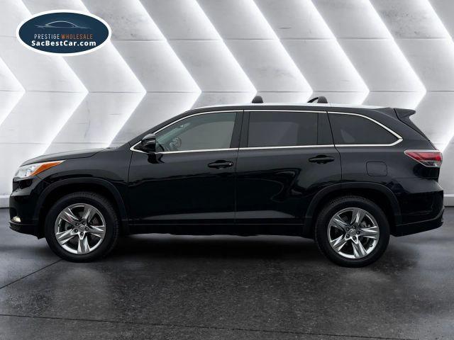 used 2014 Toyota Highlander car, priced at $17,988