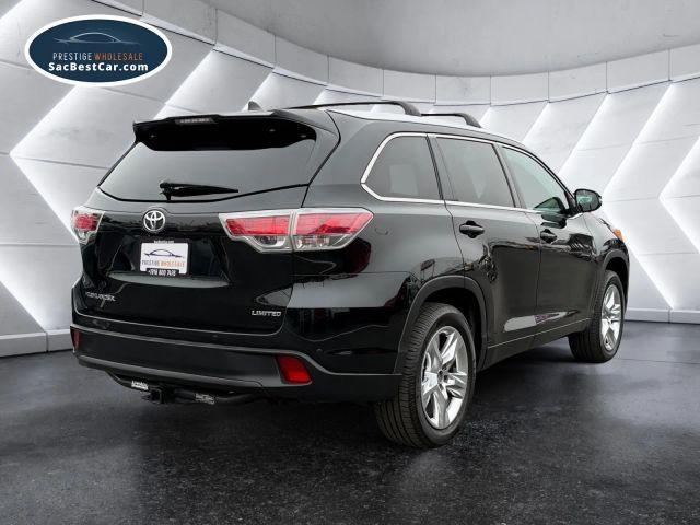 used 2014 Toyota Highlander car, priced at $17,988