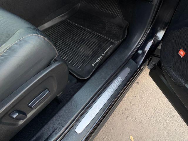 used 2014 Toyota Highlander car, priced at $17,988