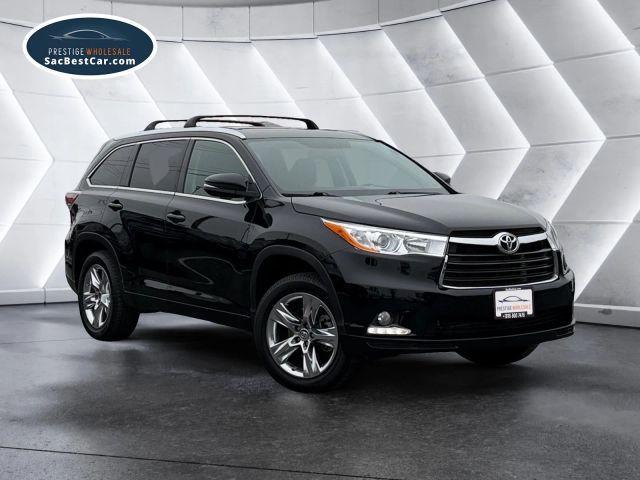 used 2014 Toyota Highlander car, priced at $17,988