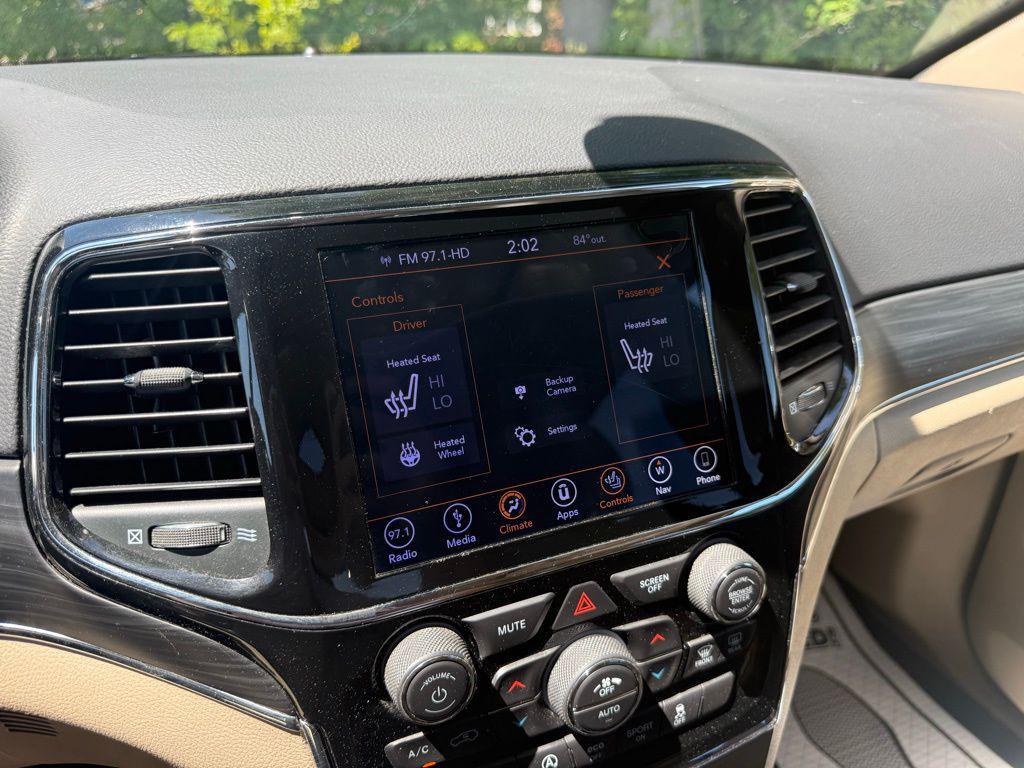 used 2019 Jeep Grand Cherokee car, priced at $16,976