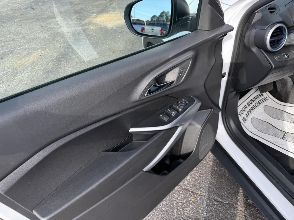 used 2025 Chevrolet Trax car, priced at $21,476