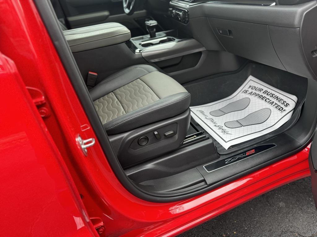 used 2024 Chevrolet Silverado 1500 car, priced at $59,888