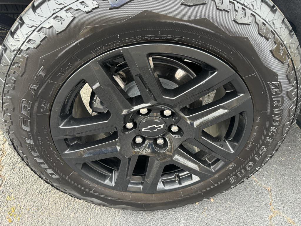 used 2025 Chevrolet Silverado 1500 car, priced at $39,345