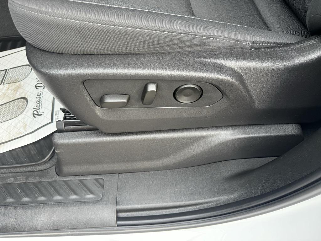 used 2025 Chevrolet Silverado 1500 car, priced at $39,345