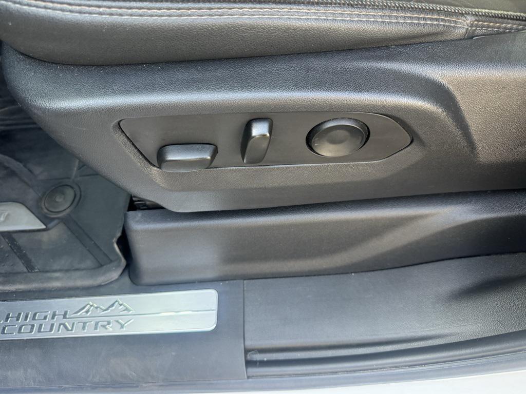 used 2023 Chevrolet Silverado 1500 car