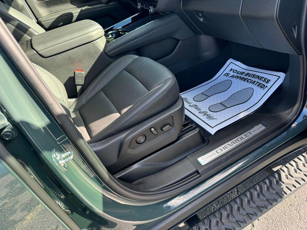 used 2025 Chevrolet Tahoe car, priced at $73,126