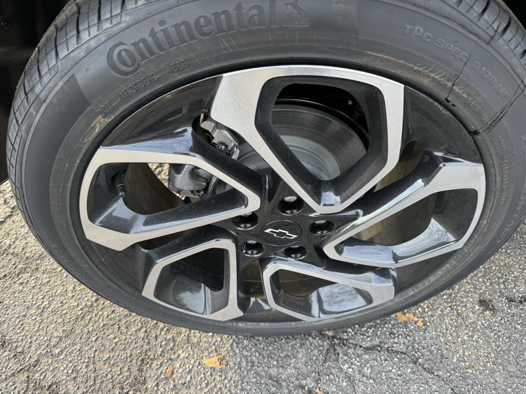 new 2026 Chevrolet Trax car, priced at $26,490