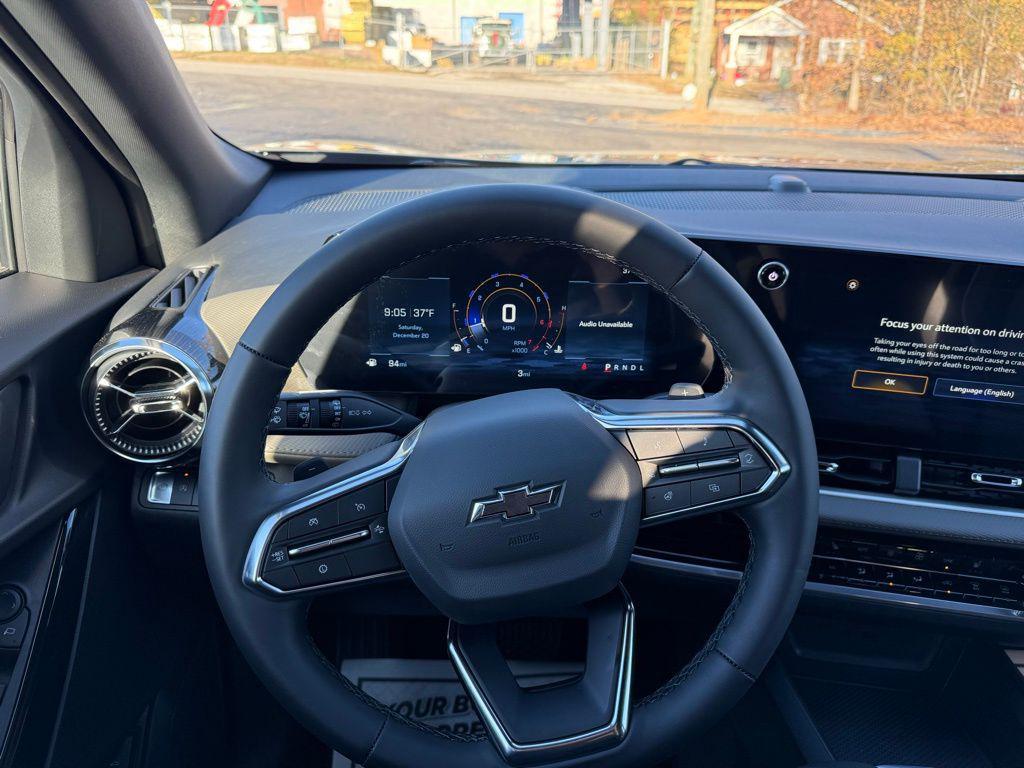 new 2026 Chevrolet Equinox car, priced at $30,590