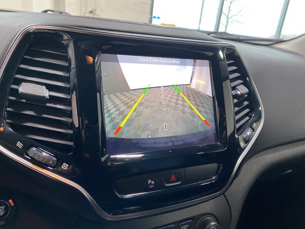 used 2019 Jeep Cherokee car, priced at $16,088