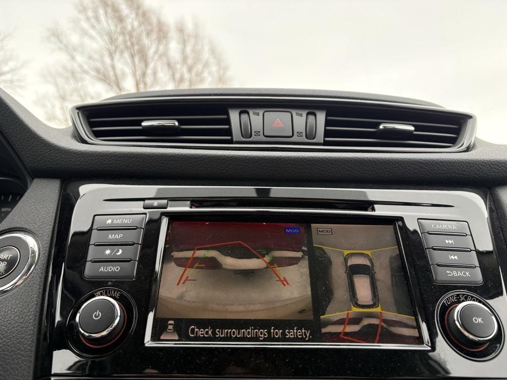 used 2018 Nissan Rogue car, priced at $17,922