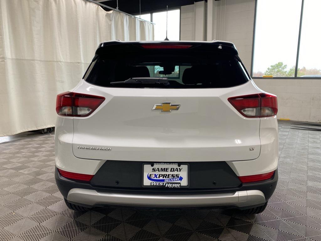 used 2025 Chevrolet TrailBlazer car, priced at $20,920