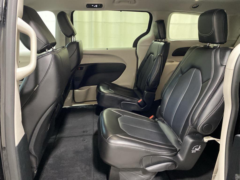 used 2024 Chrysler Pacifica car, priced at $28,350