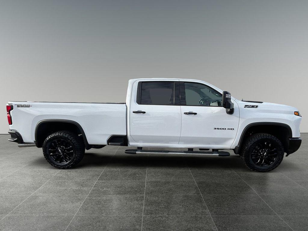 new 2026 Chevrolet Silverado 3500 car, priced at $84,912