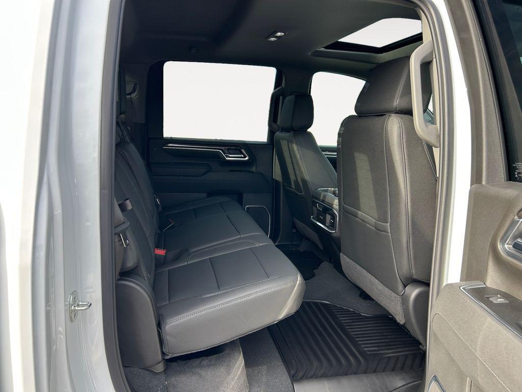 new 2026 Chevrolet Silverado 3500 car, priced at $84,912