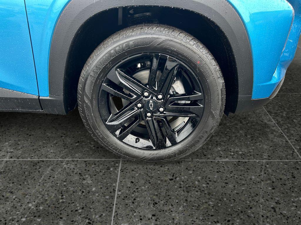 new 2026 Chevrolet Trax car, priced at $28,885