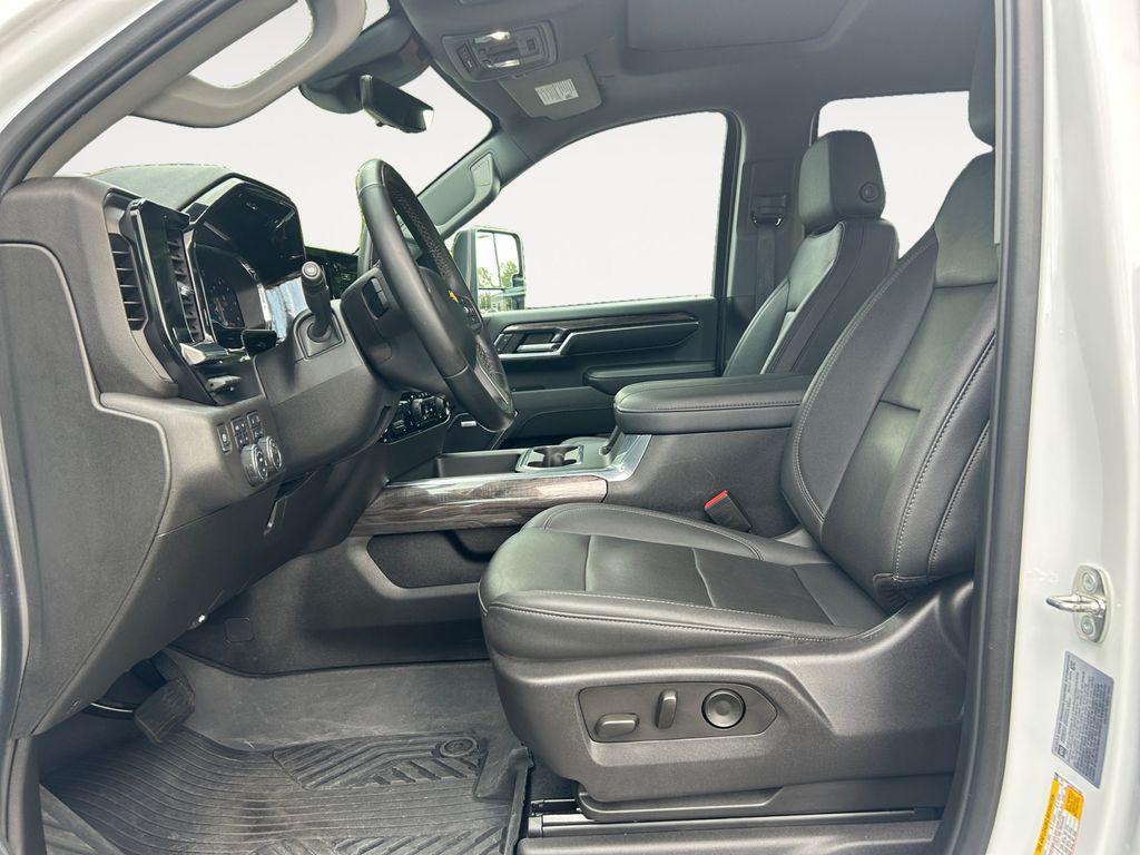 used 2024 Chevrolet Silverado 2500 car, priced at $66,988