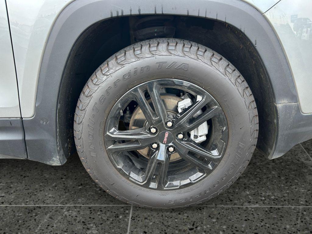 used 2023 GMC Terrain car, priced at $26,828