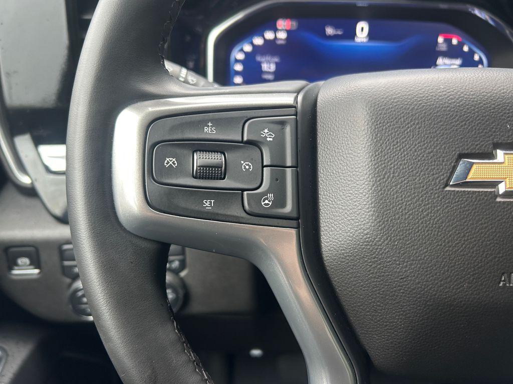 used 2025 Chevrolet Silverado 3500 car, priced at $65,912