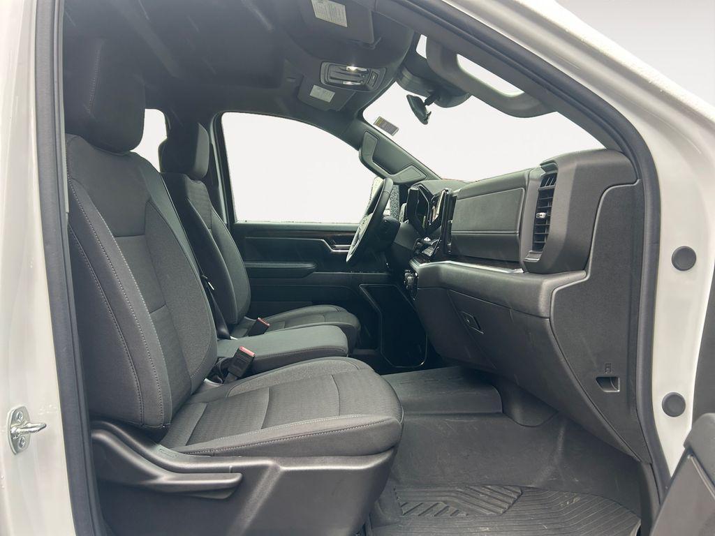 used 2025 Chevrolet Silverado 3500 car, priced at $65,912