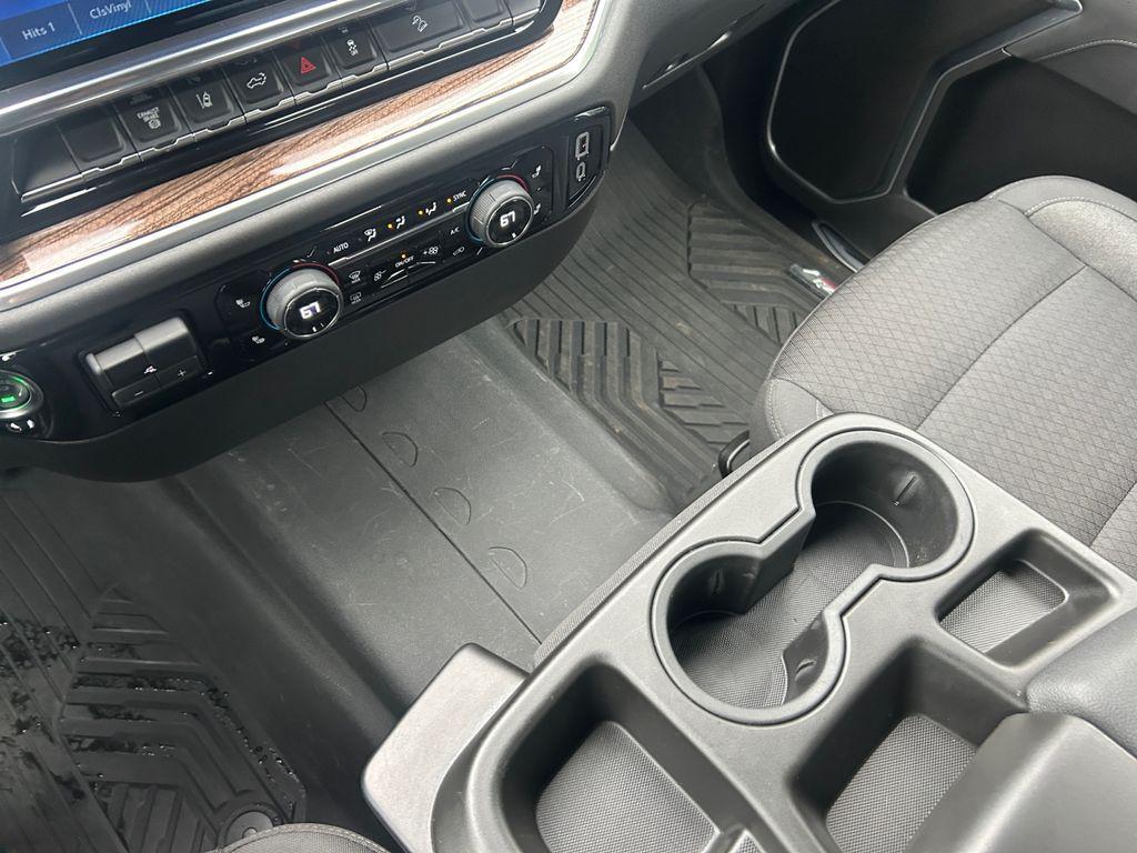 used 2025 Chevrolet Silverado 3500 car, priced at $65,912