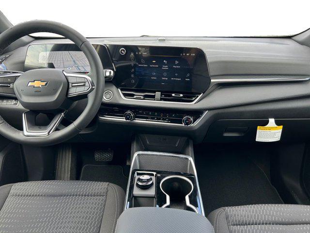 new 2026 Chevrolet Equinox car, priced at $28,490