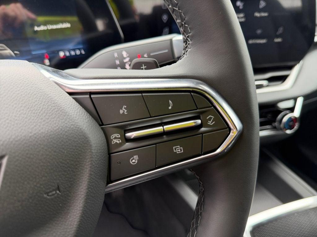 new 2026 Chevrolet Equinox car, priced at $32,912