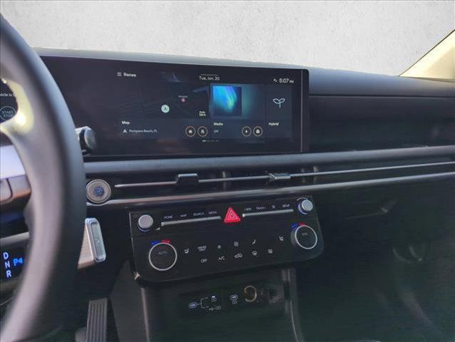 used 2025 Hyundai TUCSON Hybrid car, priced at $28,987