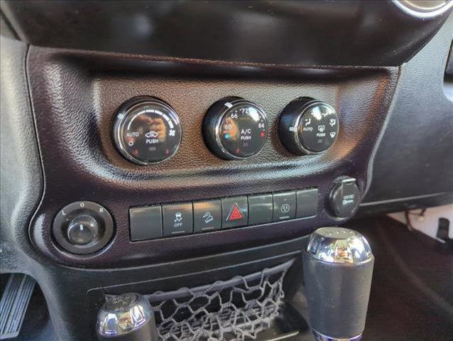 used 2015 Jeep Wrangler Unlimited car, priced at $15,998