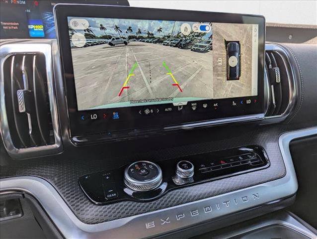 new 2025 Ford Expedition car, priced at $75,895