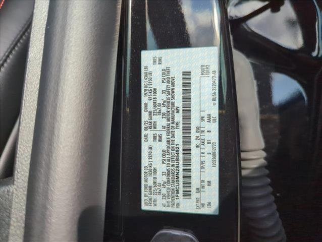 new 2025 Ford Escape car, priced at $25,265