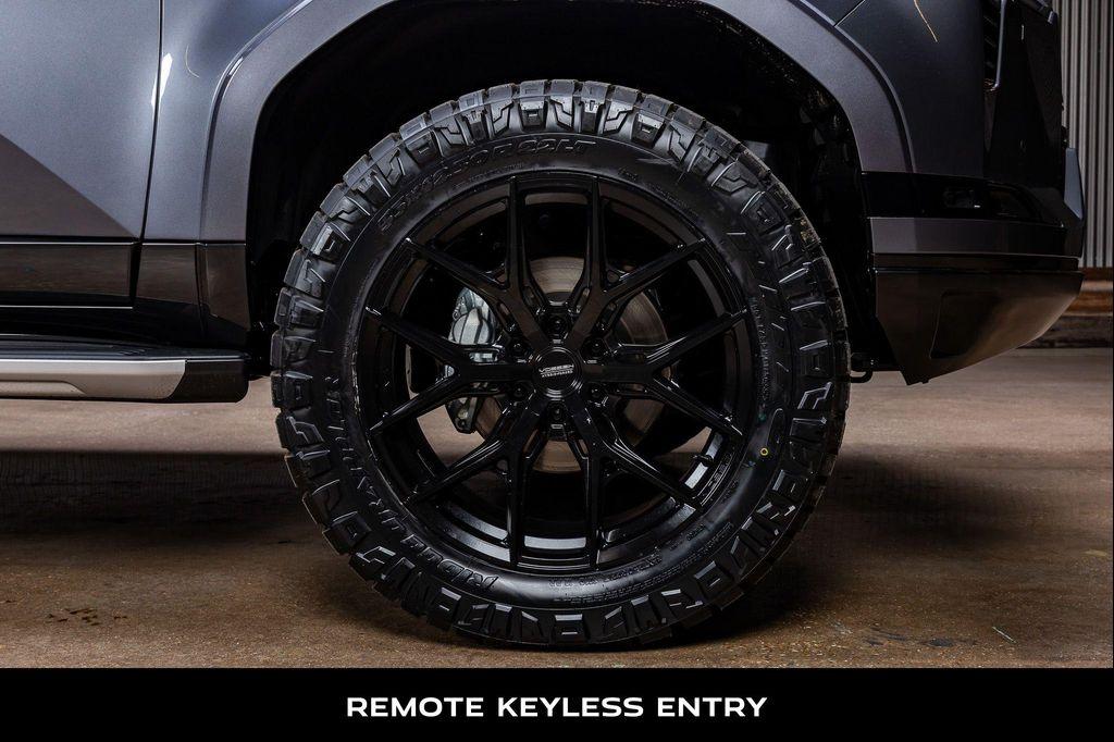 used 2025 Lexus GX 550 car, priced at $103,970