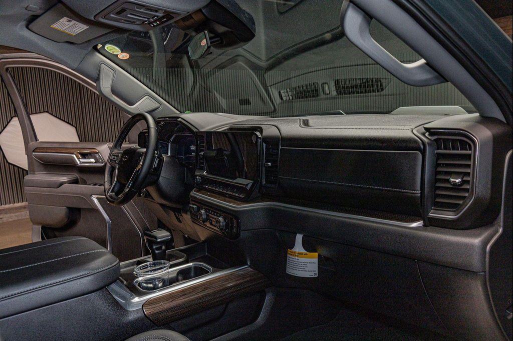 used 2025 Chevrolet Silverado 1500 car, priced at $67,940