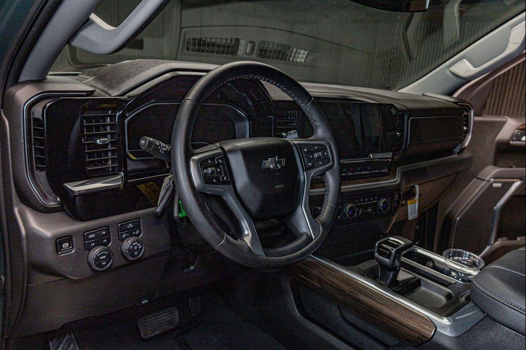 used 2025 Chevrolet Silverado 1500 car, priced at $67,940