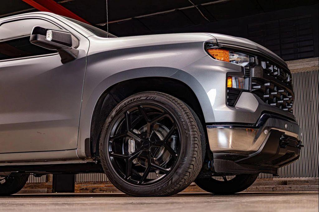 used 2025 Chevrolet Silverado 1500 car, priced at $39,990