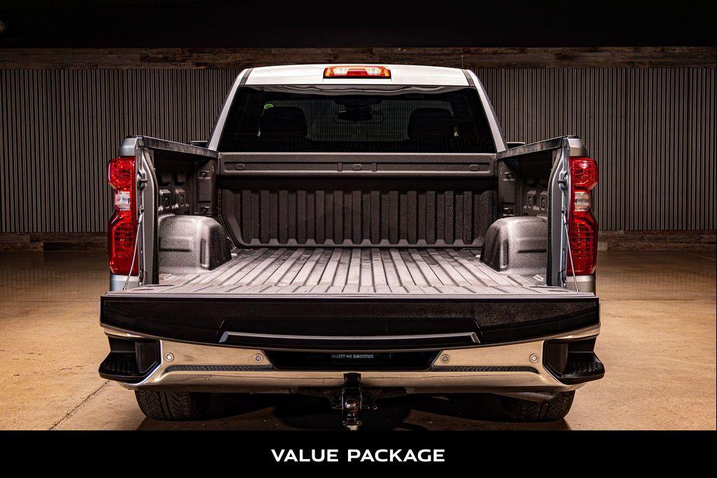 used 2025 Chevrolet Silverado 1500 car, priced at $39,990