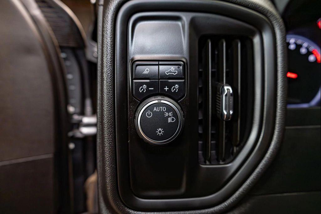 used 2025 Chevrolet Silverado 1500 car, priced at $39,990