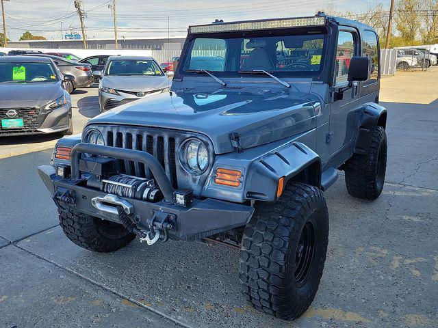 used 2001 Jeep Wrangler car, priced at $9,995