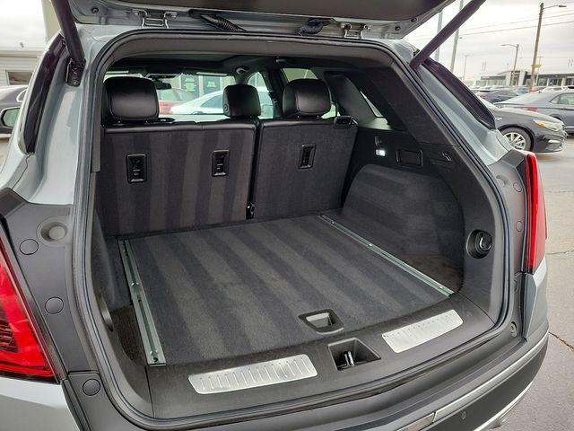 used 2023 Cadillac XT5 car, priced at $31,754