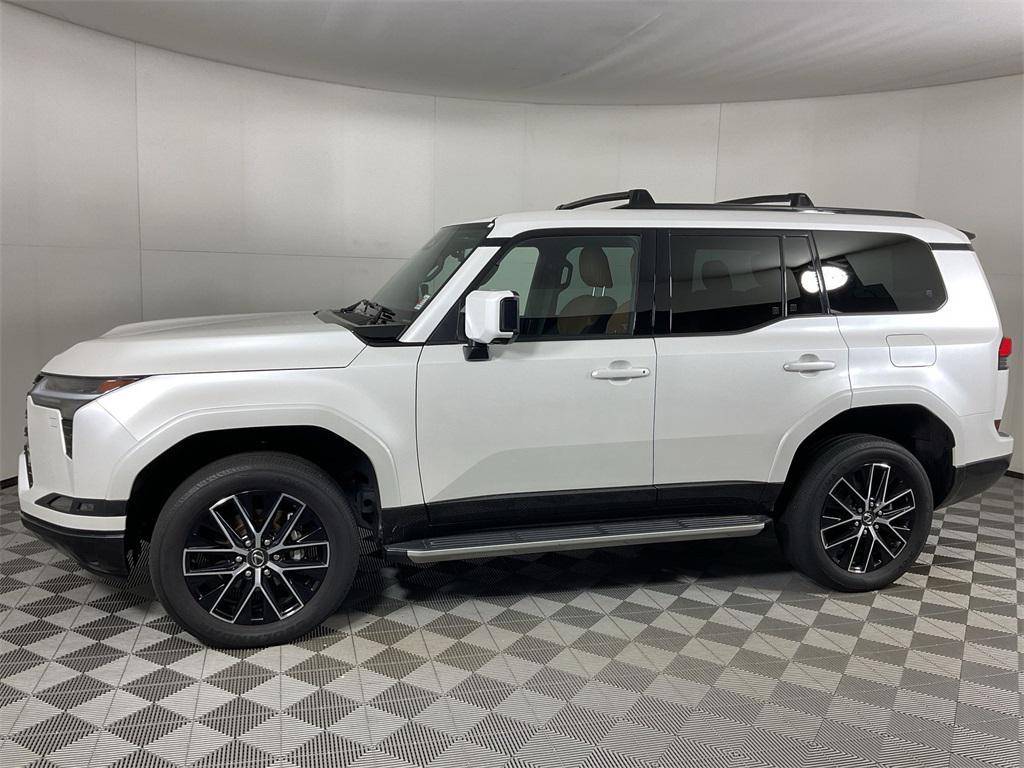 used 2024 Lexus GX 550 car, priced at $74,806