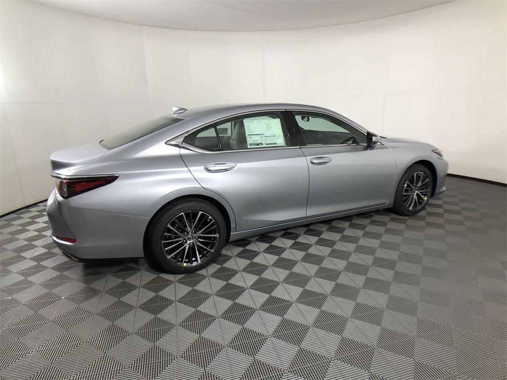 new 2025 Lexus ES 350 car, priced at $50,509