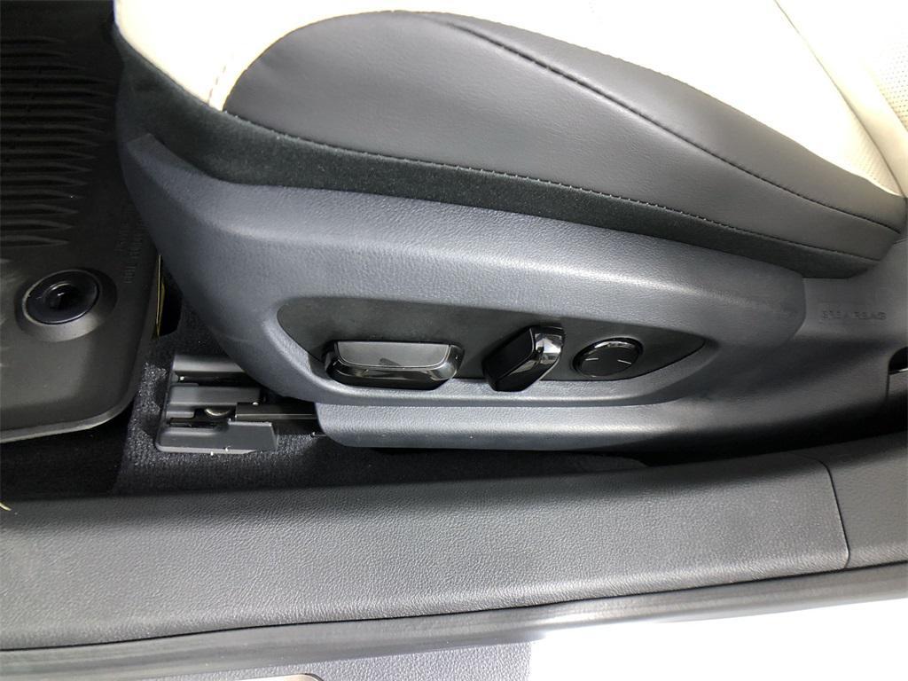 new 2025 Lexus ES 350 car, priced at $50,509